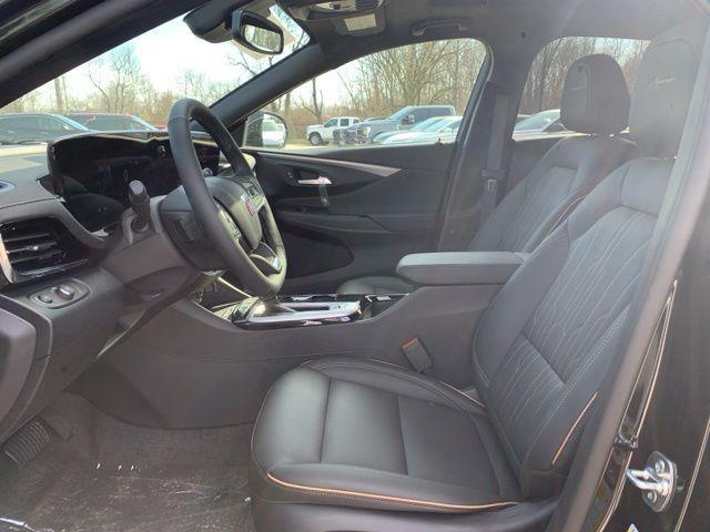 new 2025 Buick Envista car, priced at $31,485