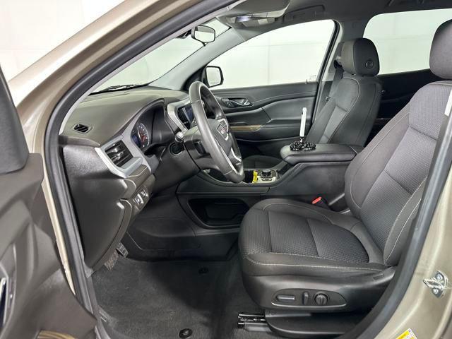 used 2022 GMC Acadia car, priced at $24,900