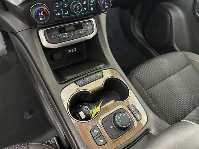 used 2022 GMC Acadia car, priced at $24,900
