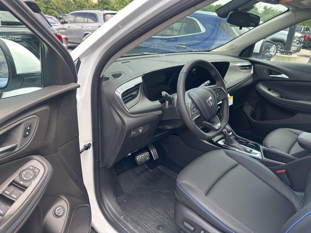 new 2025 Buick Encore GX car, priced at $29,925