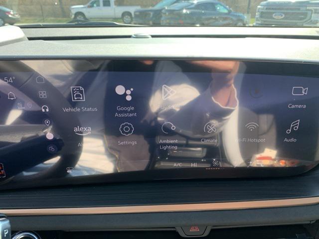 new 2025 Buick Envision car, priced at $40,890