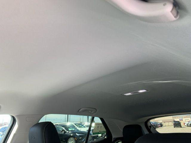 new 2025 Buick Envision car, priced at $40,890