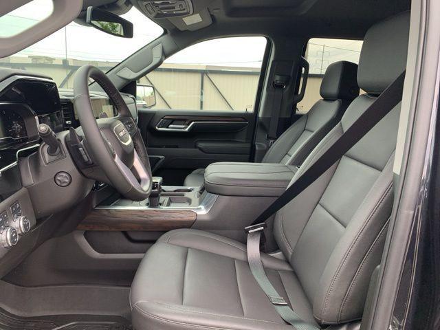 new 2025 GMC Sierra 1500 car, priced at $59,175