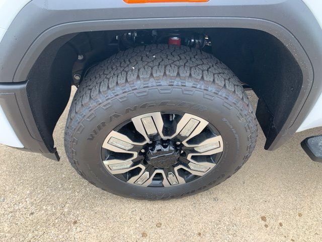 new 2025 GMC Sierra 2500 car, priced at $72,475