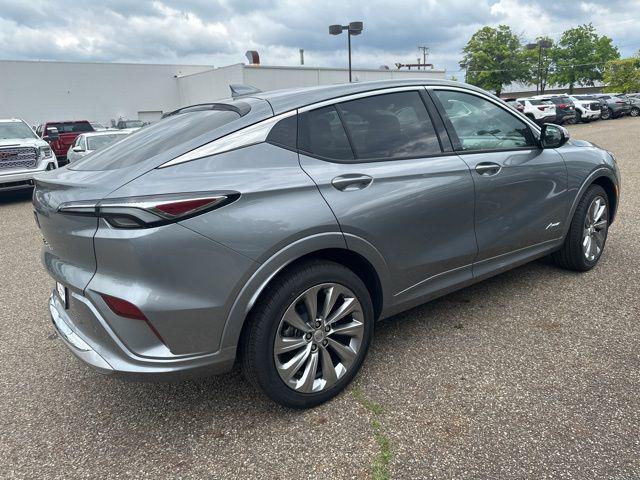 new 2025 Buick Envista car, priced at $31,860
