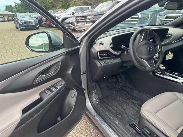 new 2025 Buick Envista car, priced at $31,860