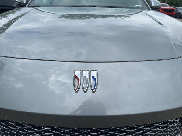 new 2025 Buick Envista car, priced at $31,860