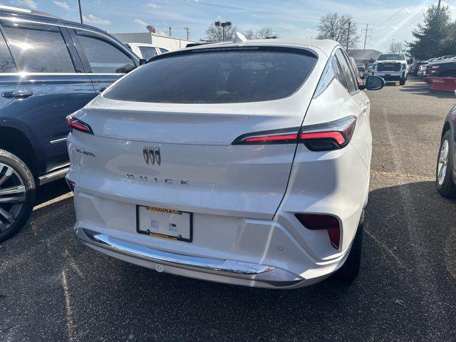 new 2025 Buick Envista car, priced at $29,885