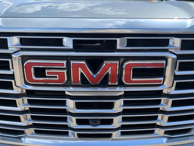 new 2025 GMC Yukon XL car, priced at $87,009