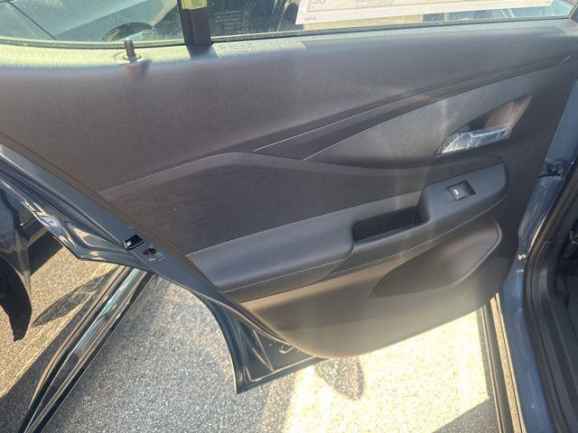 new 2025 Buick Envista car, priced at $29,970
