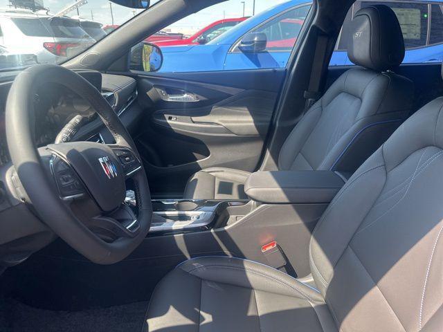 new 2025 Buick Envista car, priced at $29,970
