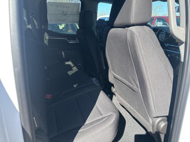 new 2025 GMC Sierra 1500 car, priced at $47,295