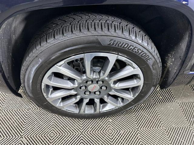 used 2022 GMC Acadia car, priced at $33,500