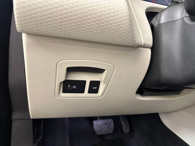 used 2022 Land Rover Range Rover Velar car, priced at $36,200