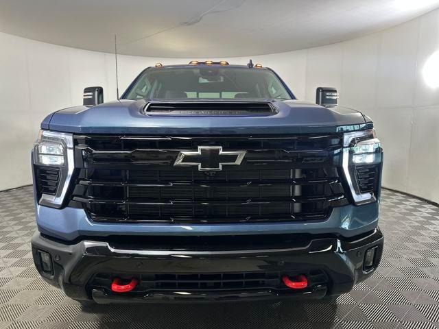 used 2025 Chevrolet Silverado 2500 car, priced at $60,900