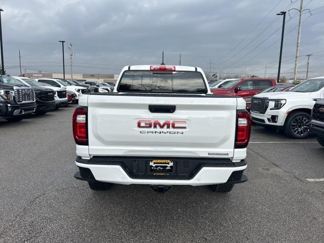 new 2024 GMC Canyon car, priced at $40,915