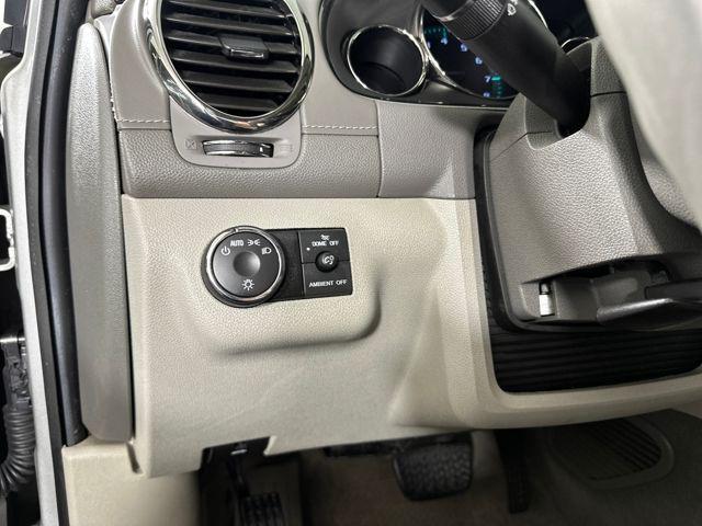 used 2015 Buick Enclave car, priced at $8,500