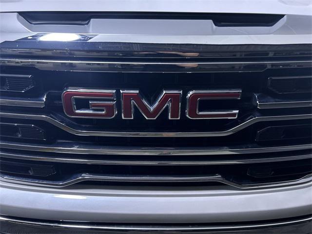 used 2022 GMC Sierra 1500 car, priced at $50,492