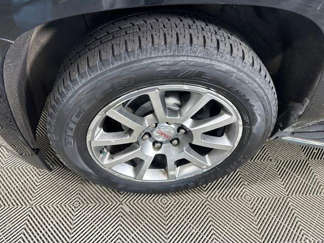 used 2015 GMC Yukon XL car, priced at $14,900