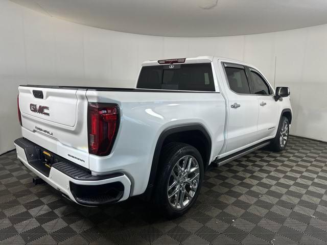 used 2022 GMC Sierra 1500 car, priced at $49,900