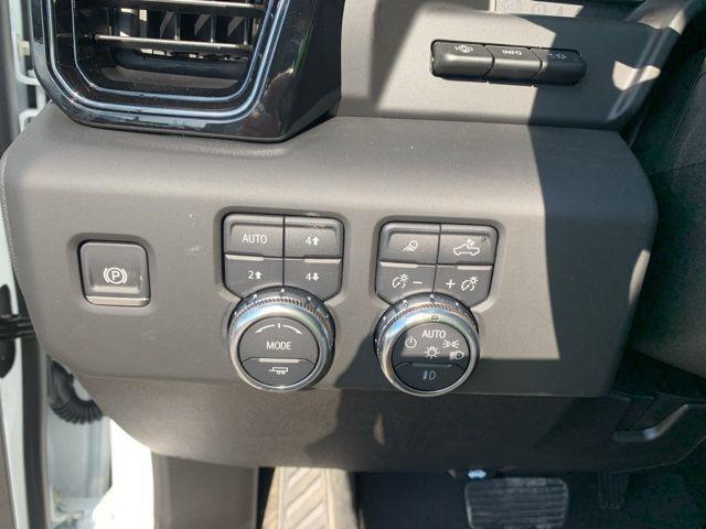 new 2025 GMC Sierra 2500 car, priced at $81,265