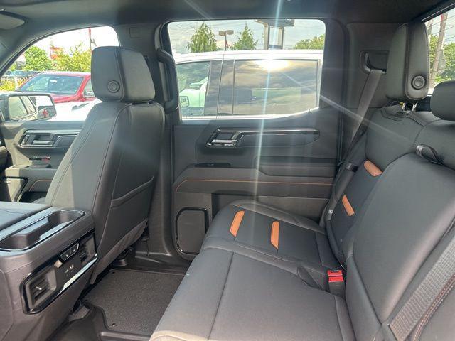 new 2025 GMC Sierra 1500 car, priced at $71,604