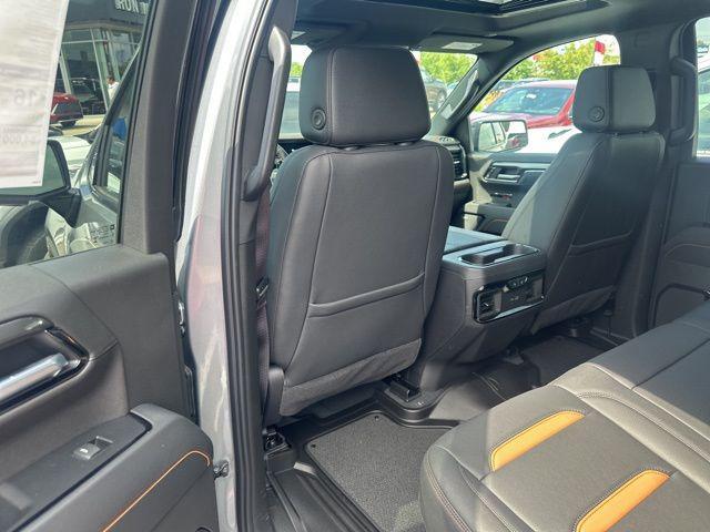 new 2025 GMC Sierra 1500 car, priced at $71,604