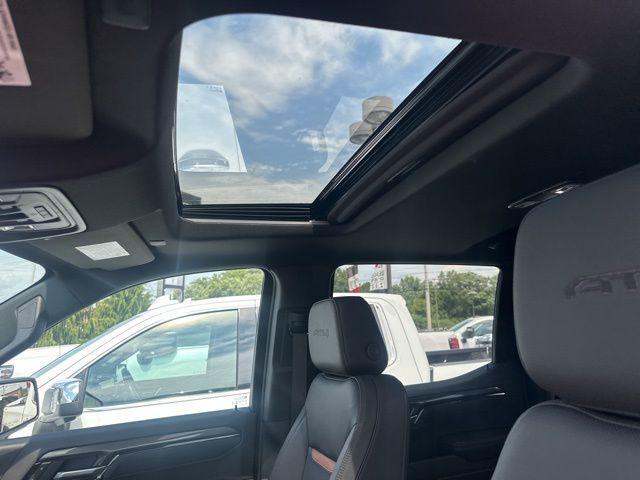 new 2025 GMC Sierra 1500 car, priced at $71,604
