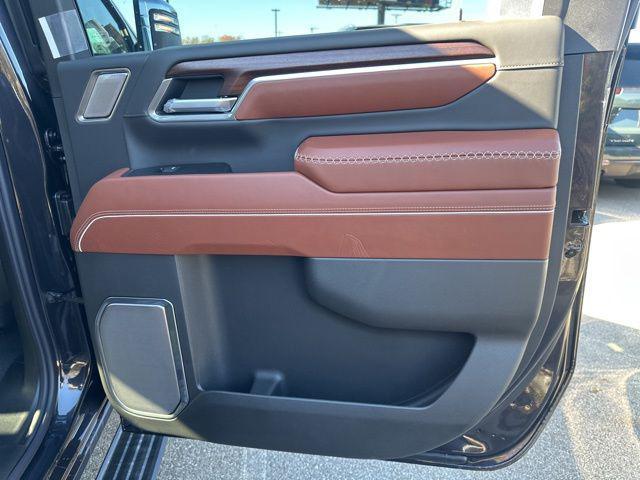 new 2026 GMC Sierra 2500 car, priced at $90,280