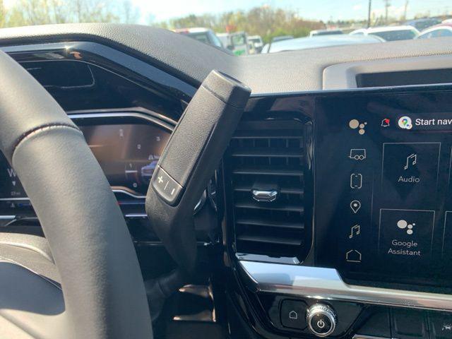 new 2025 GMC Sierra 1500 car, priced at $44,295