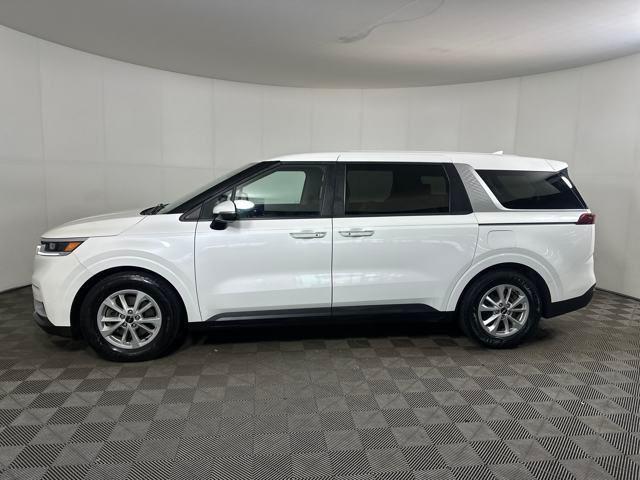 used 2022 Kia Carnival car, priced at $25,800