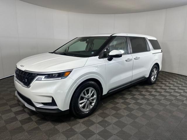 used 2022 Kia Carnival car, priced at $25,800