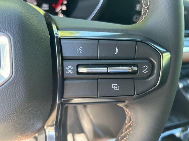 new 2025 GMC Canyon car, priced at $45,765