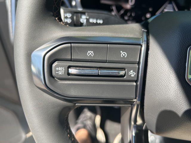 new 2025 GMC Canyon car, priced at $45,765