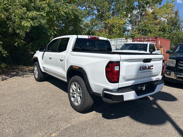 new 2025 GMC Canyon car, priced at $45,765