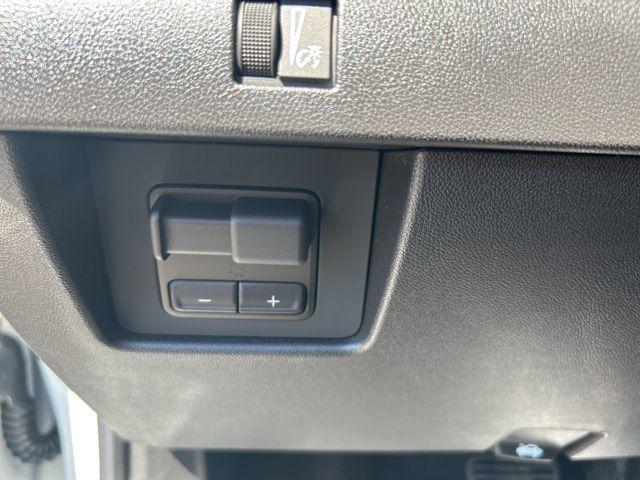 new 2025 GMC Canyon car, priced at $45,765