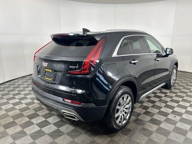 used 2022 Cadillac XT4 car, priced at $22,990