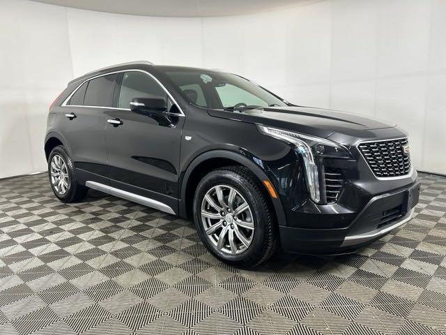 used 2022 Cadillac XT4 car, priced at $22,990