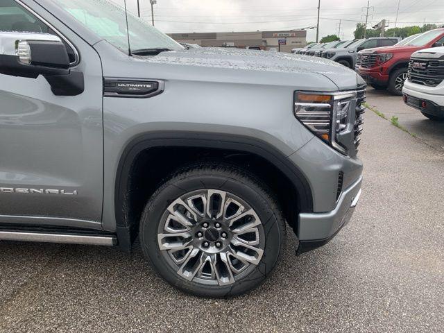new 2025 GMC Sierra 1500 car, priced at $76,385
