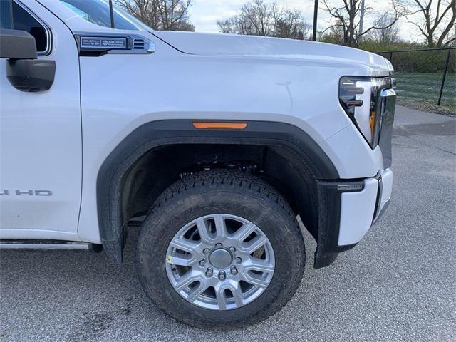 new 2025 GMC Sierra 2500 car, priced at $77,220