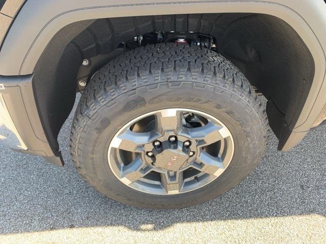 new 2025 GMC Sierra 2500 car, priced at $69,410