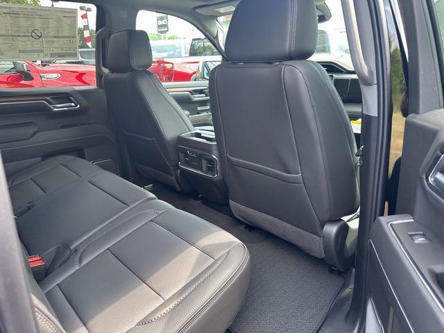 new 2025 GMC Sierra 1500 car, priced at $69,900