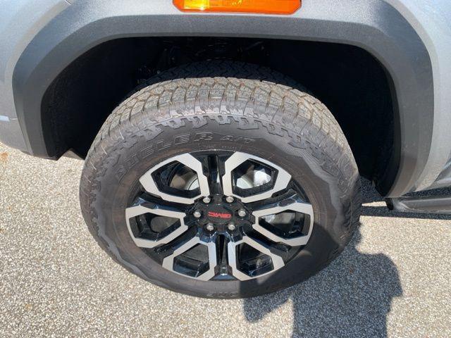 new 2025 GMC Canyon car, priced at $48,485