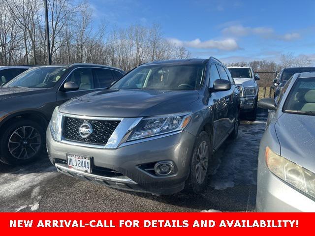 used 2015 Nissan Pathfinder car, priced at $6,800