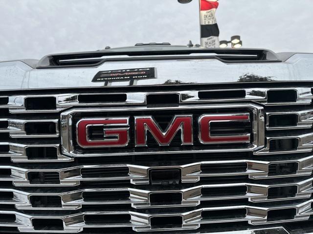 new 2025 GMC Sierra 2500 car, priced at $82,915