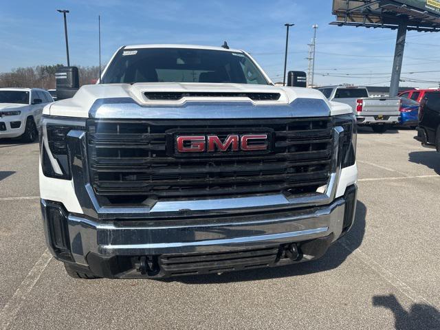 new 2024 GMC Sierra 2500 car, priced at $55,115