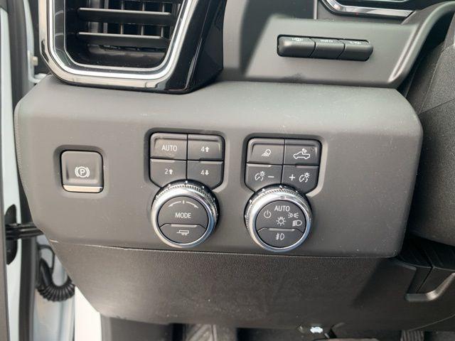 new 2025 GMC Sierra 3500 car, priced at $99,990