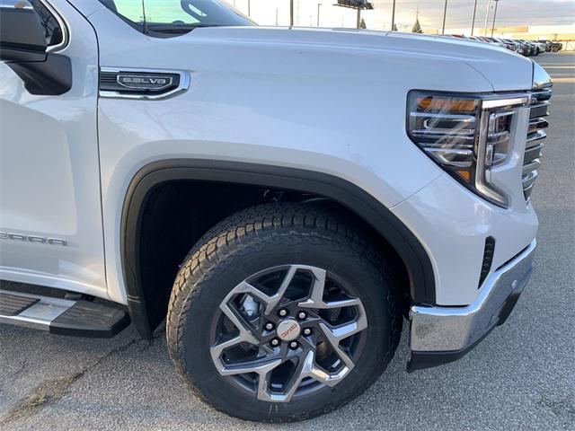 new 2025 GMC Sierra 1500 car, priced at $62,175