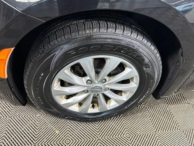 used 2017 Chrysler Pacifica car, priced at $9,500