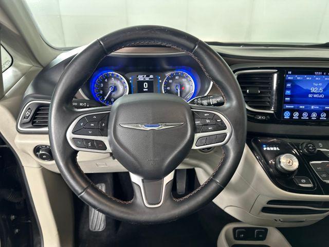 used 2017 Chrysler Pacifica car, priced at $9,500